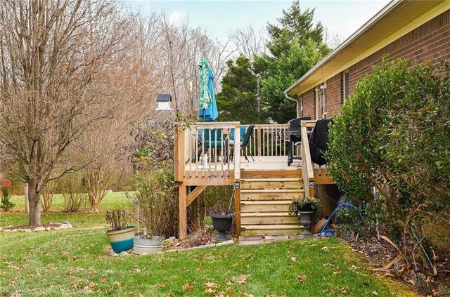 300 Christine Court, Winston-salem, NC 27127