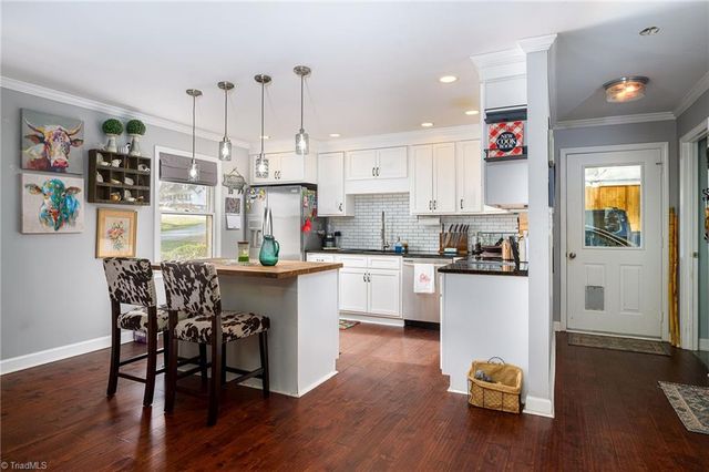 300 Christine Court, Winston-salem, NC 27127