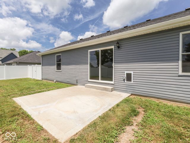 7 Watson Court, Trafalgar, IN 46181