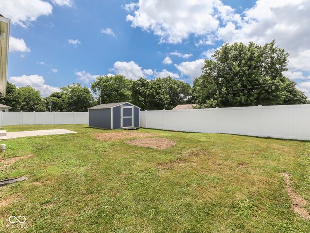 7 Watson Court, Trafalgar, IN 46181
