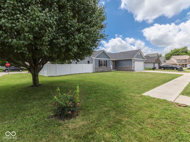 7 Watson Court, Trafalgar, IN 46181