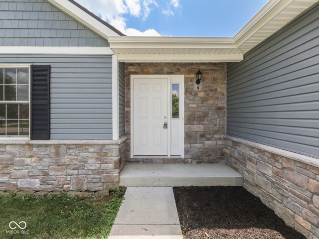 7 Watson Court, Trafalgar, IN 46181