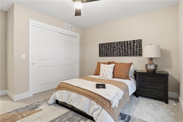 5 Tall Castle Lane, Penfield, NY 14526