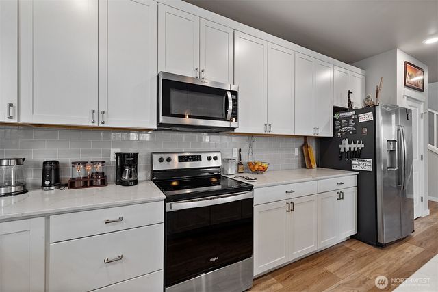 1503 27th Street NW, Puyallup, WA 98371