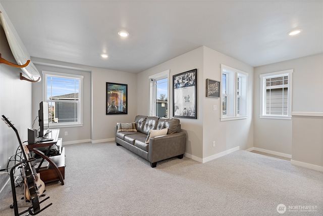 1503 27th Street NW, Puyallup, WA 98371