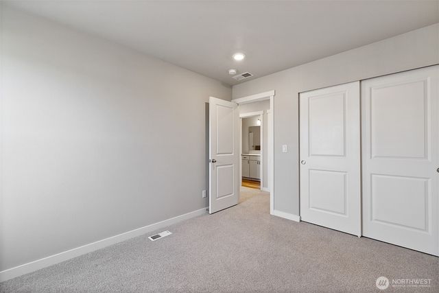 1503 27th Street NW, Puyallup, WA 98371