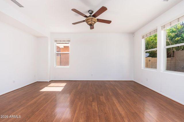 1122 W DAWN Drive, Tempe, AZ 85284