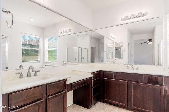 1122 W DAWN Drive, Tempe, AZ 85284