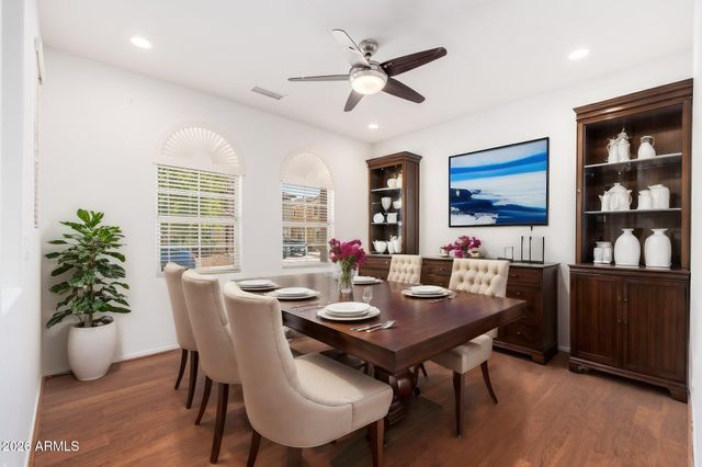 1122 W DAWN Drive, Tempe, AZ 85284