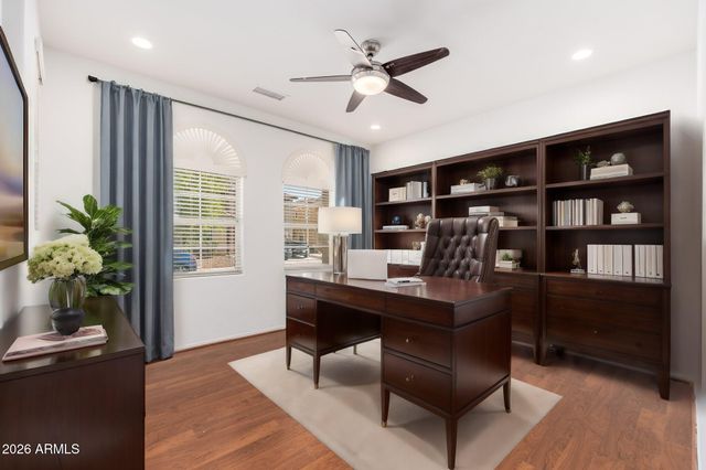 1122 W DAWN Drive, Tempe, AZ 85284