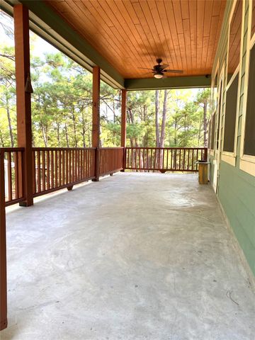 132 Akaloa DR, Bastrop, TX 78602