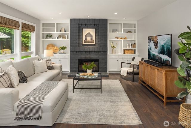 21533 NE 143rd Place, Woodinville, WA 98077