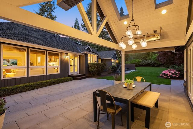 21533 NE 143rd Place, Woodinville, WA 98077
