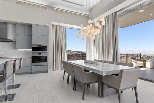 615 Scenic Rim Drive, Henderson, NV 89012