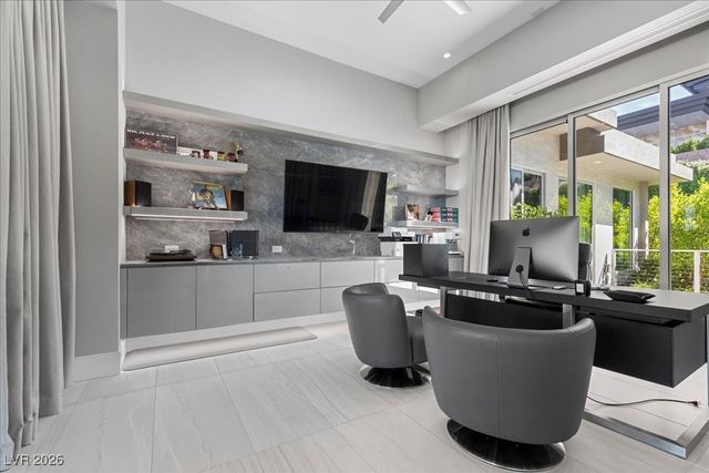 615 Scenic Rim Drive, Henderson, NV 89012