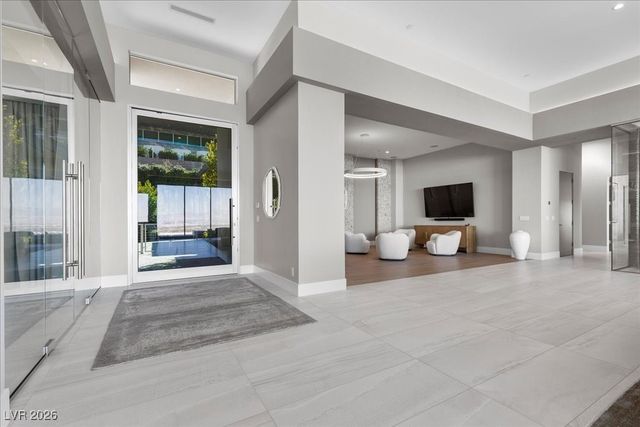 615 Scenic Rim Drive, Henderson, NV 89012