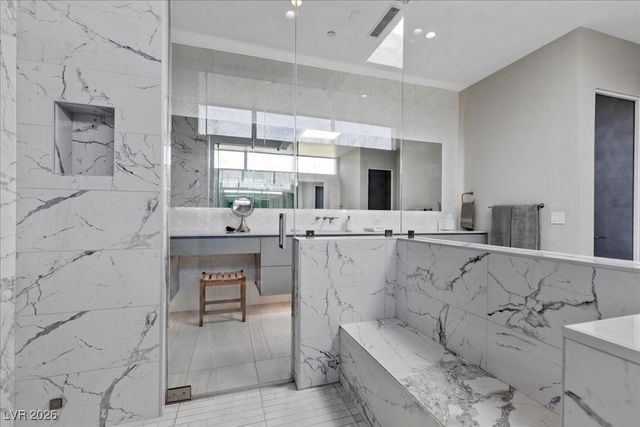 615 Scenic Rim Drive, Henderson, NV 89012