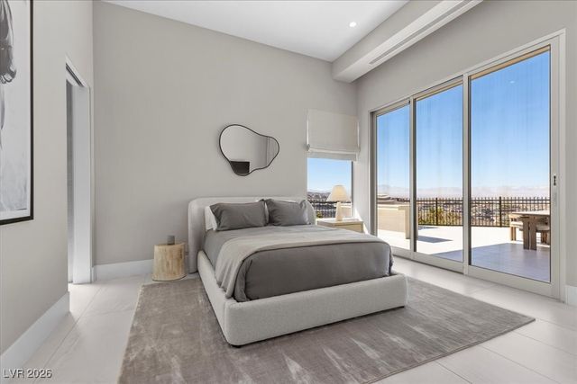 615 Scenic Rim Drive, Henderson, NV 89012