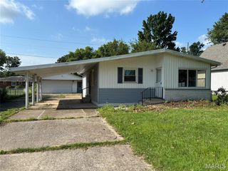 2614 Pine Street, Granite City, IL 62040