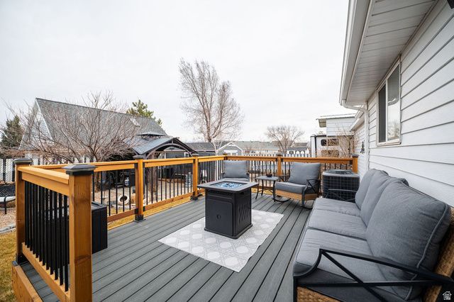 6276 W CONTADORA DR, West Valley City, UT 84128