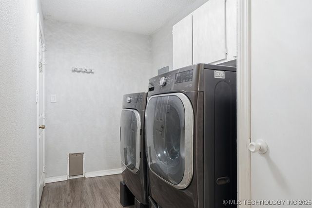 111 S 162nd East Avenue, Tulsa, OK 74108