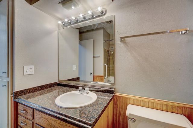 109 Bainbridge Road, Oklahoma City, OK 73114