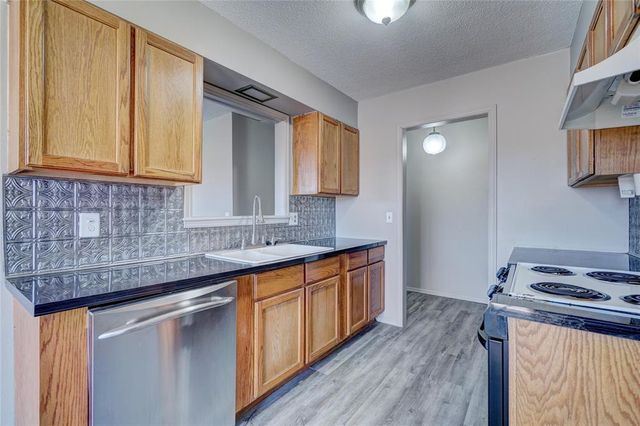 109 Bainbridge Road, Oklahoma City, OK 73114