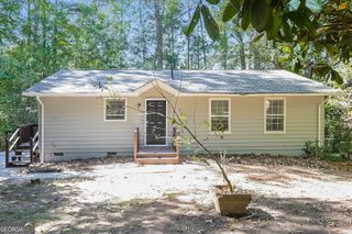 5877 Bobbin Lane, Lithonia, GA 30058