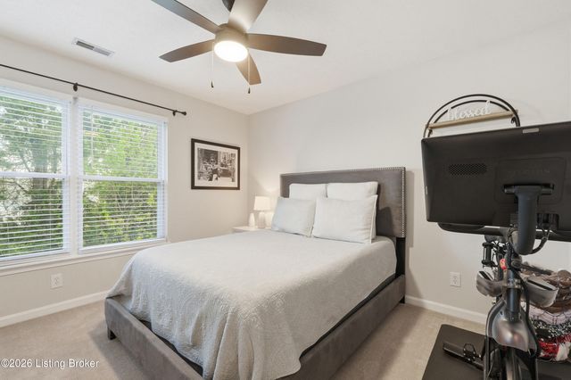 9419 Magnolia Ridge Dr 202, Louisville, KY 40291