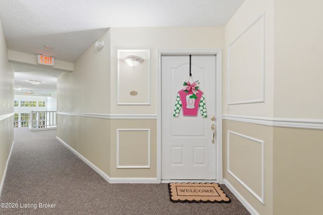 9419 Magnolia Ridge Dr 202, Louisville, KY 40291