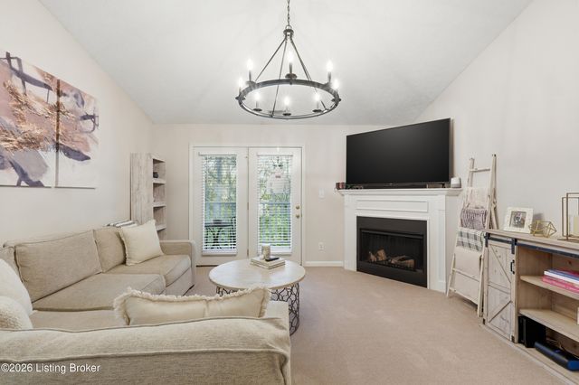 9419 Magnolia Ridge Dr 202, Louisville, KY 40291