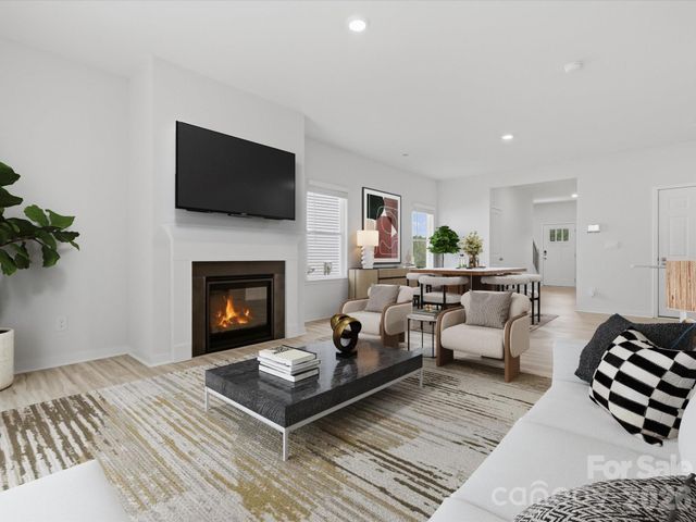 5211 Reedy Ridge Road, Charlotte, NC 28215