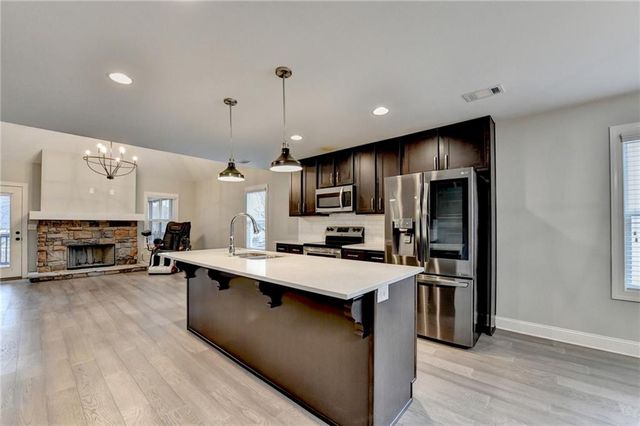 131 Brookstone Drive, Carrollton, GA 30116