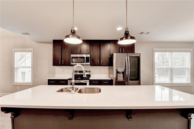 131 Brookstone Drive, Carrollton, GA 30116
