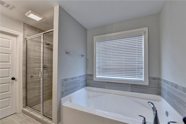 131 Brookstone Drive, Carrollton, GA 30116