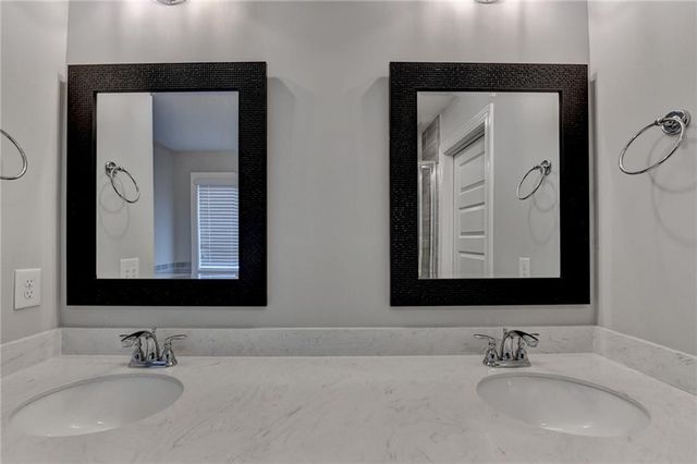 131 Brookstone Drive, Carrollton, GA 30116