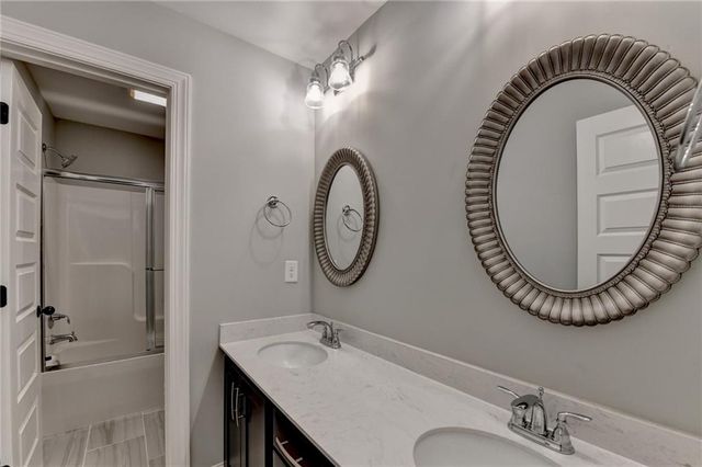 131 Brookstone Drive, Carrollton, GA 30116