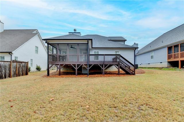 131 Brookstone Drive, Carrollton, GA 30116