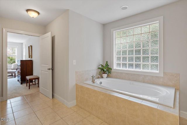 204 Charlesfort Lane, Holly Springs, NC 27540