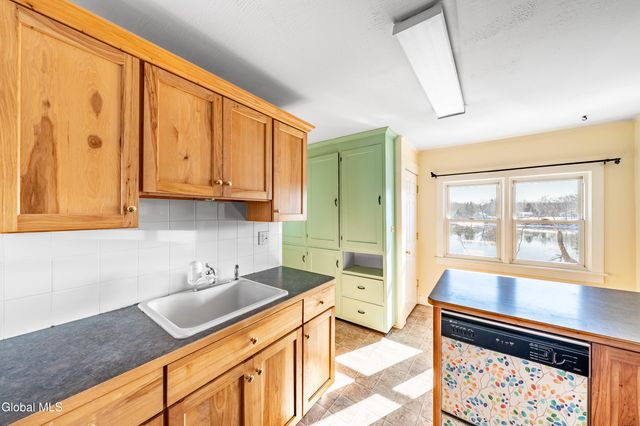 600 Hudson Avenue, Stillwater, NY 12170