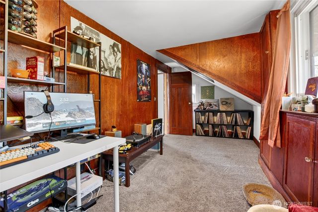 12260 Des Moines Memorial Drive S, Seattle, WA 98168