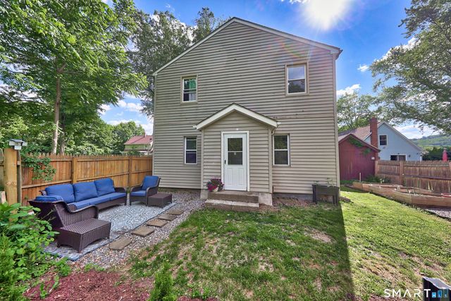 132 East Lake Street, Winchester, CT 06098
