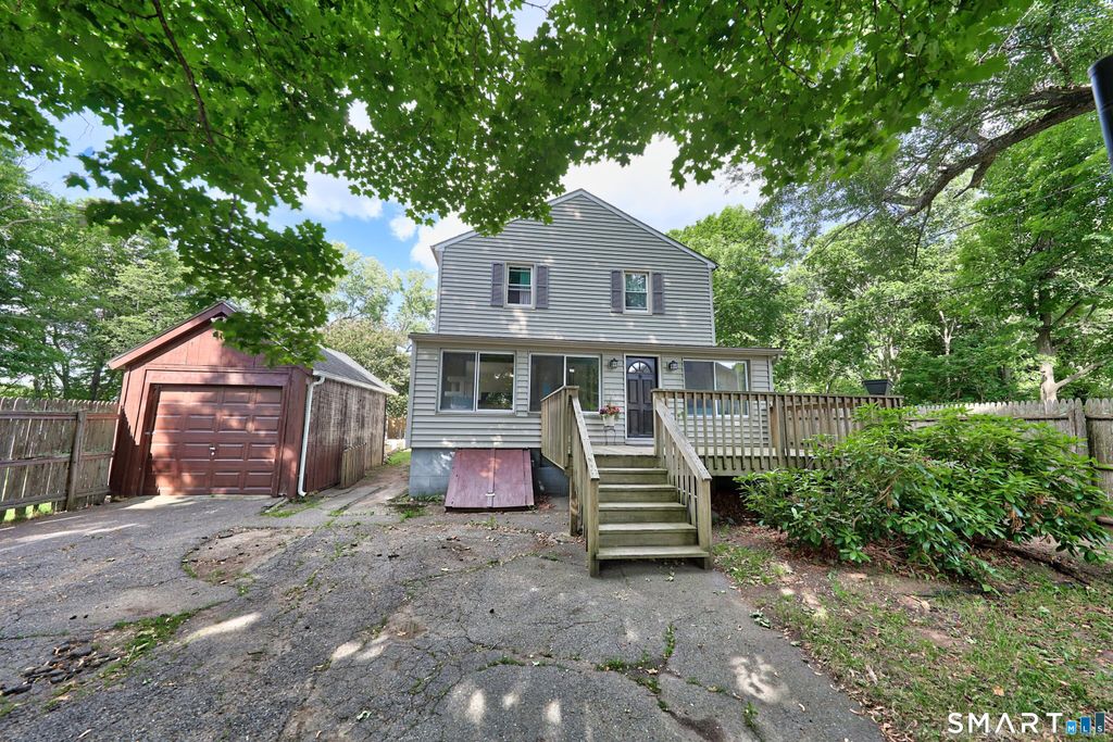 132 East Lake Street, Winchester, CT 06098