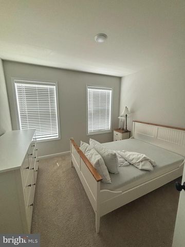 4105 BOLTON CT, Fredericksburg, VA 22408