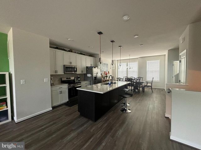 4105 BOLTON CT, Fredericksburg, VA 22408