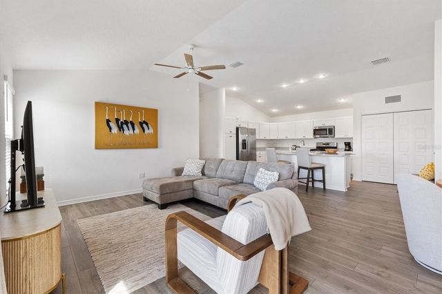 1609 SMART PL, The Villages, FL 34762