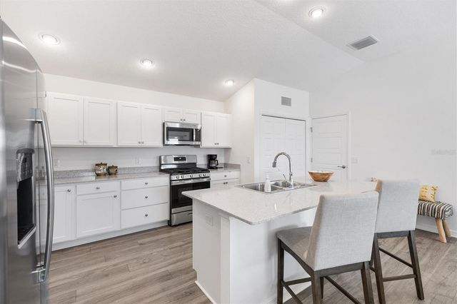 1609 SMART PL, The Villages, FL 34762