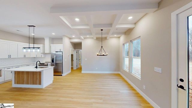 540 Dillon Street, Chesnee, SC 29323