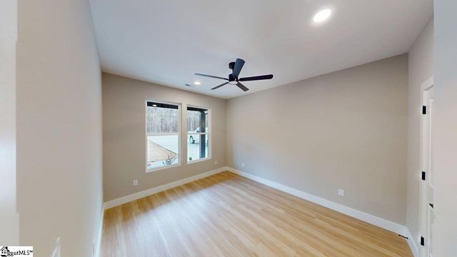 540 Dillon Street, Chesnee, SC 29323