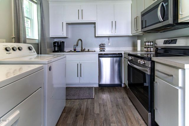 1204 Toisnot Avenue NE, Wilson, NC 27893